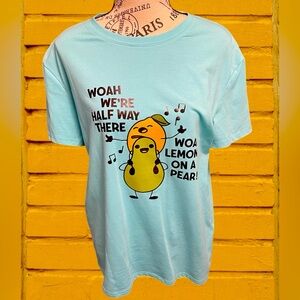 🔥Graphic Tee with Fun Fruit Design🔥